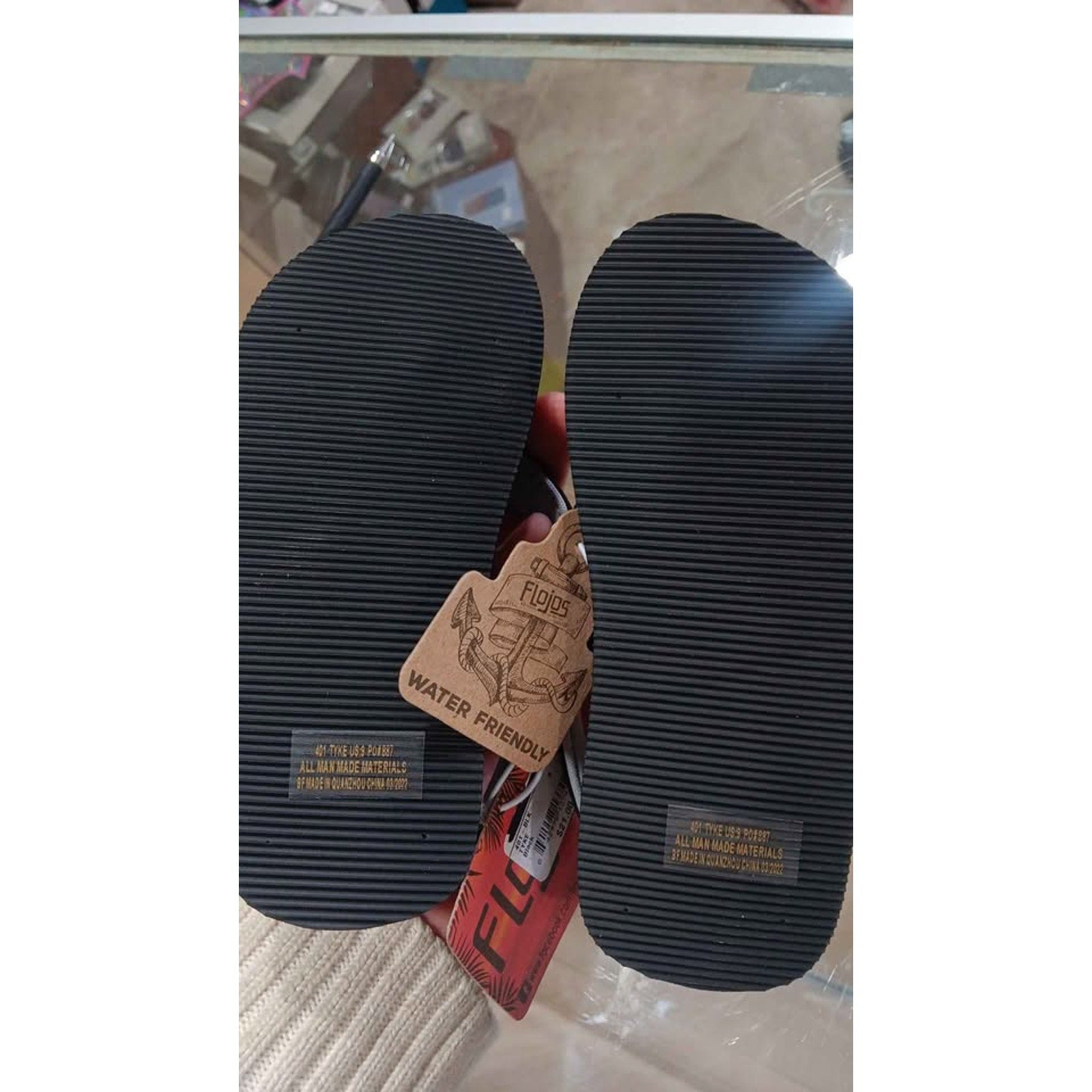 Flojos Black Sandals Flip Flops Size 9 New