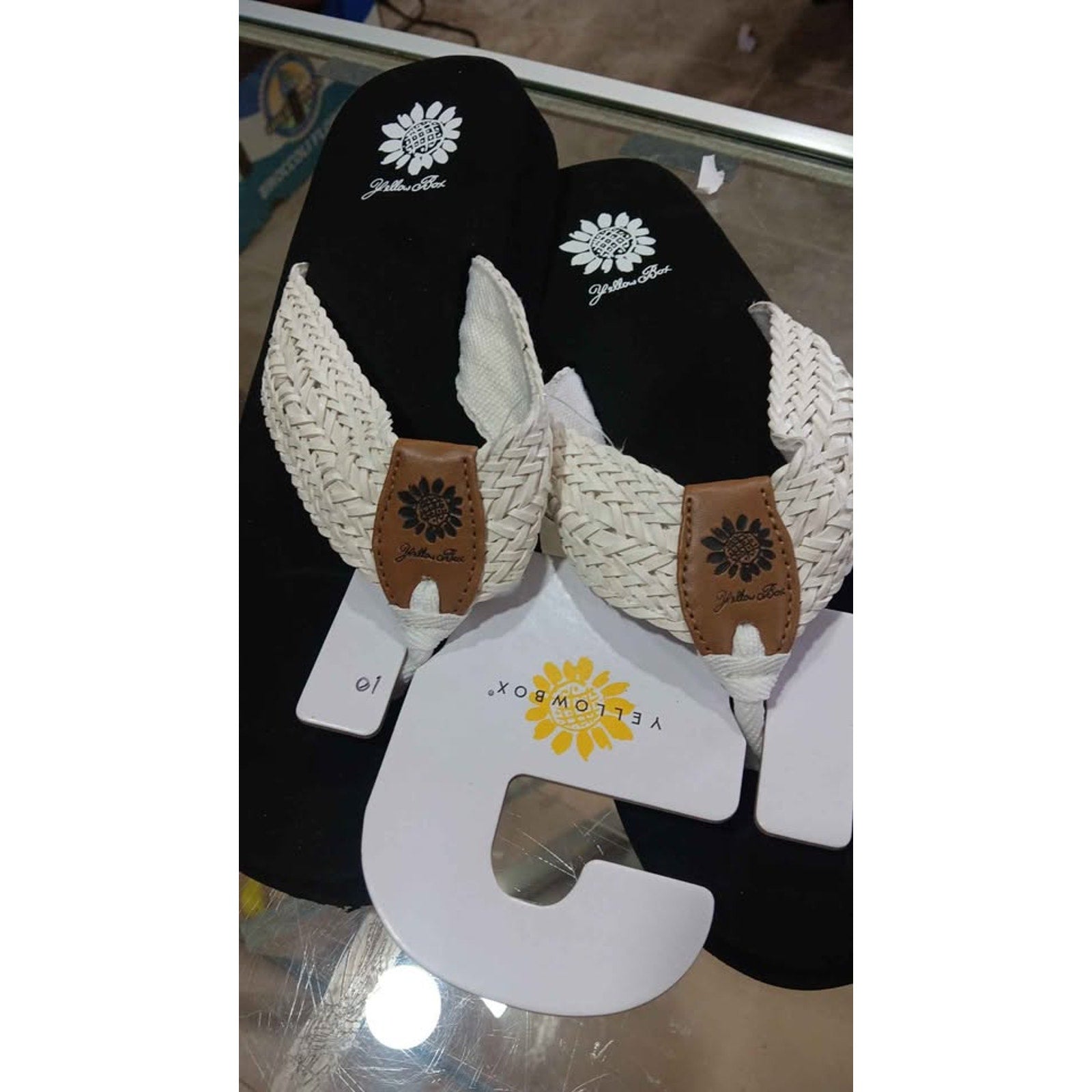 Yellow Box Falia White Sandals Size 10
