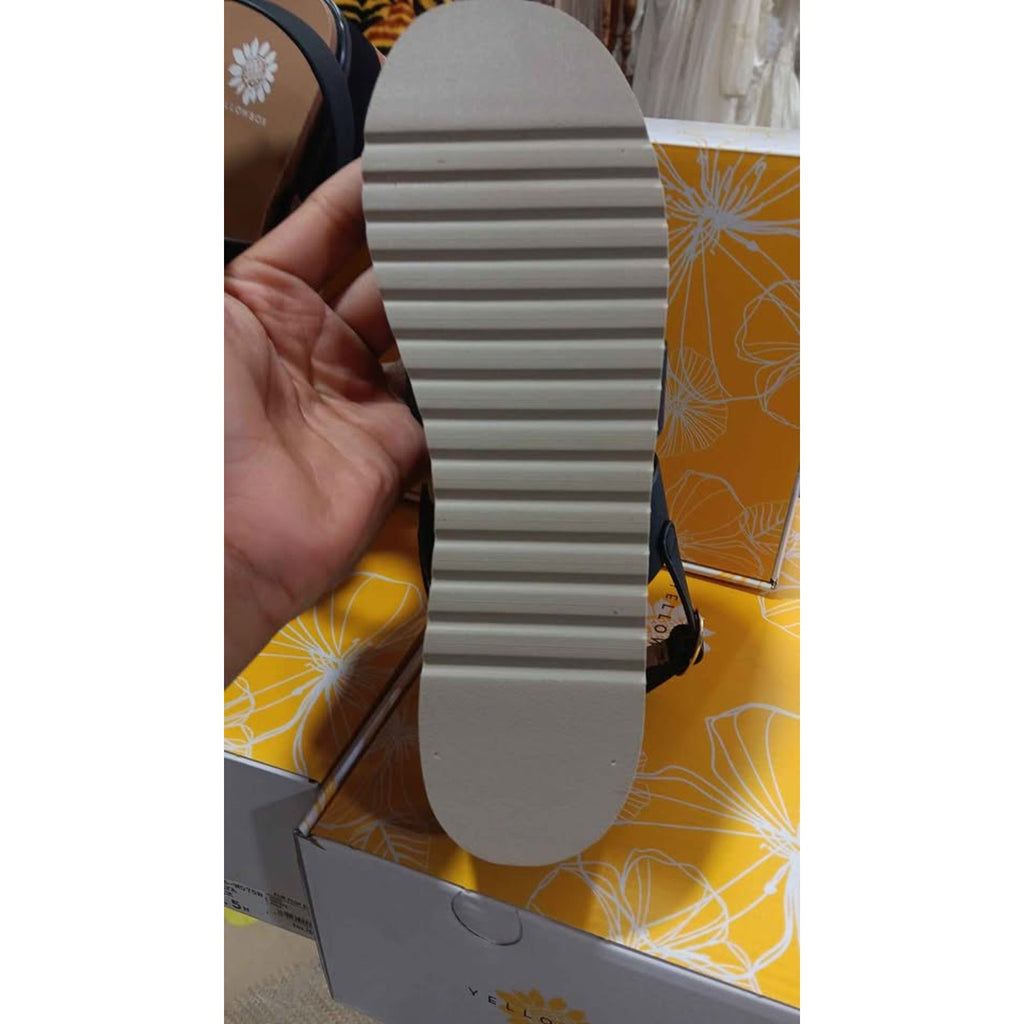 New Yellowbox Andaya Black Sandals Sizes 7.5