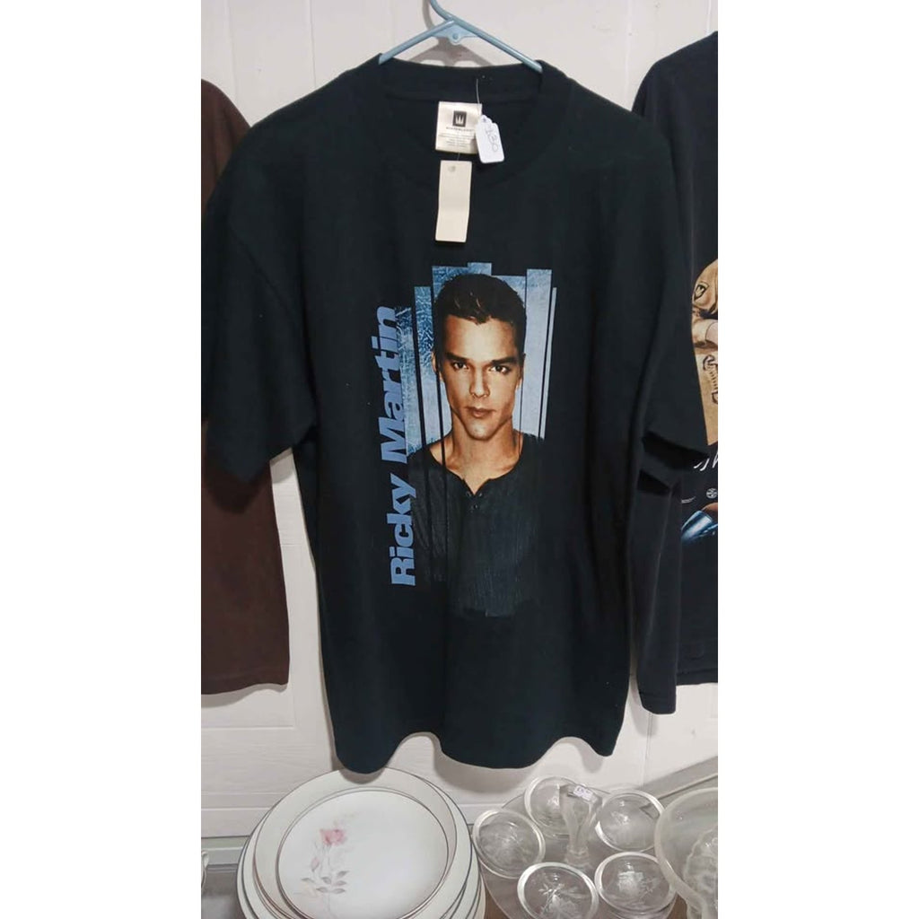 Vintage Ricky Martin Band Tee Size Large